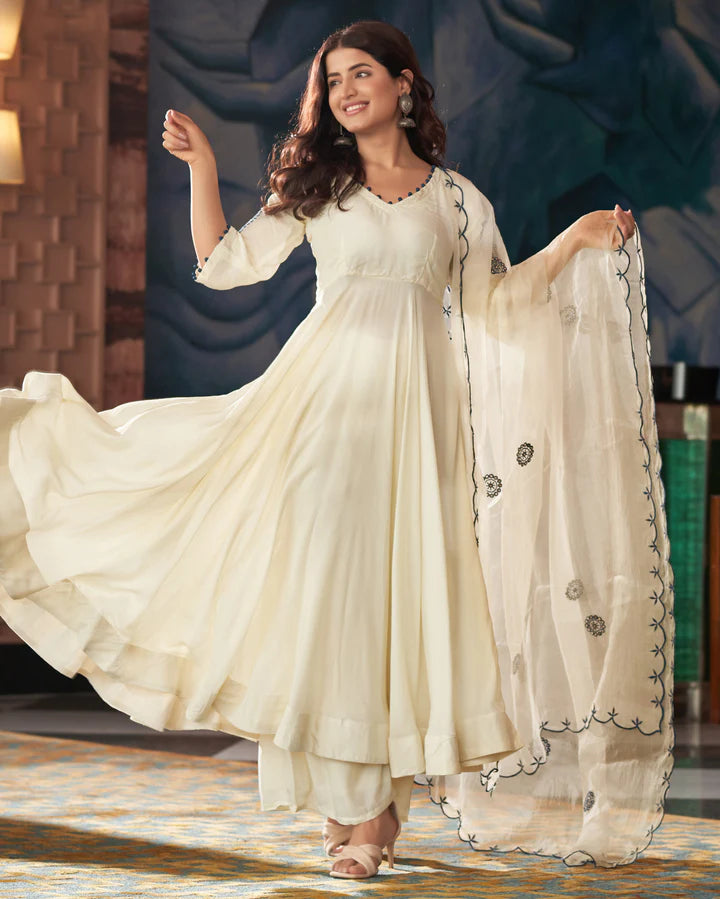 Elegant Off-White Anarkali Kurta Set with Embroidered Dupatta