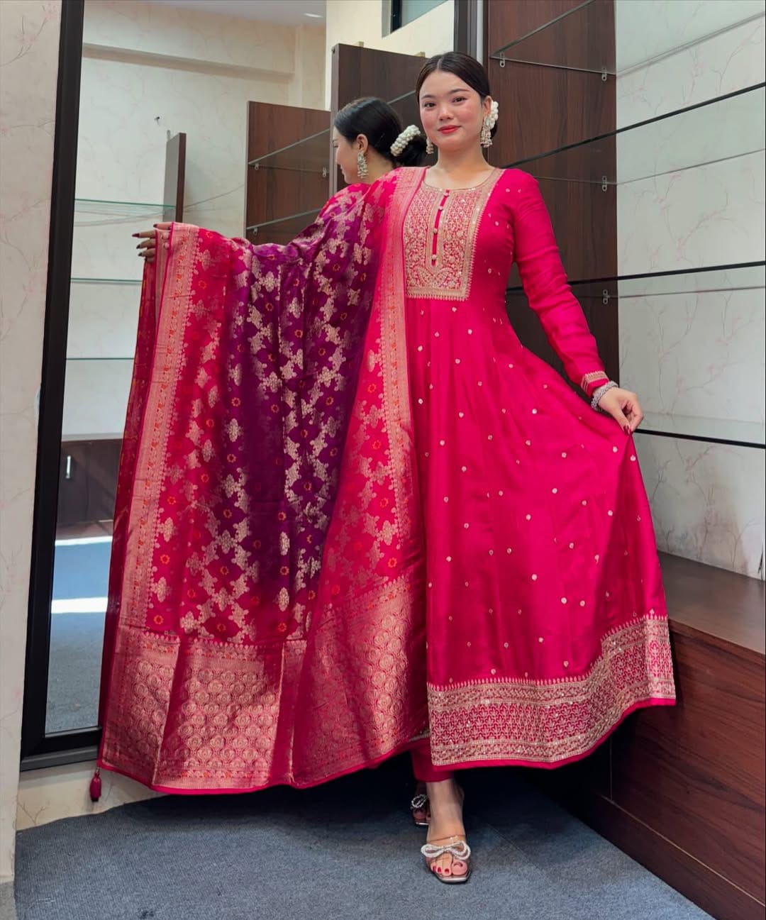 Gulbahaar Banarasi Anarkali Set