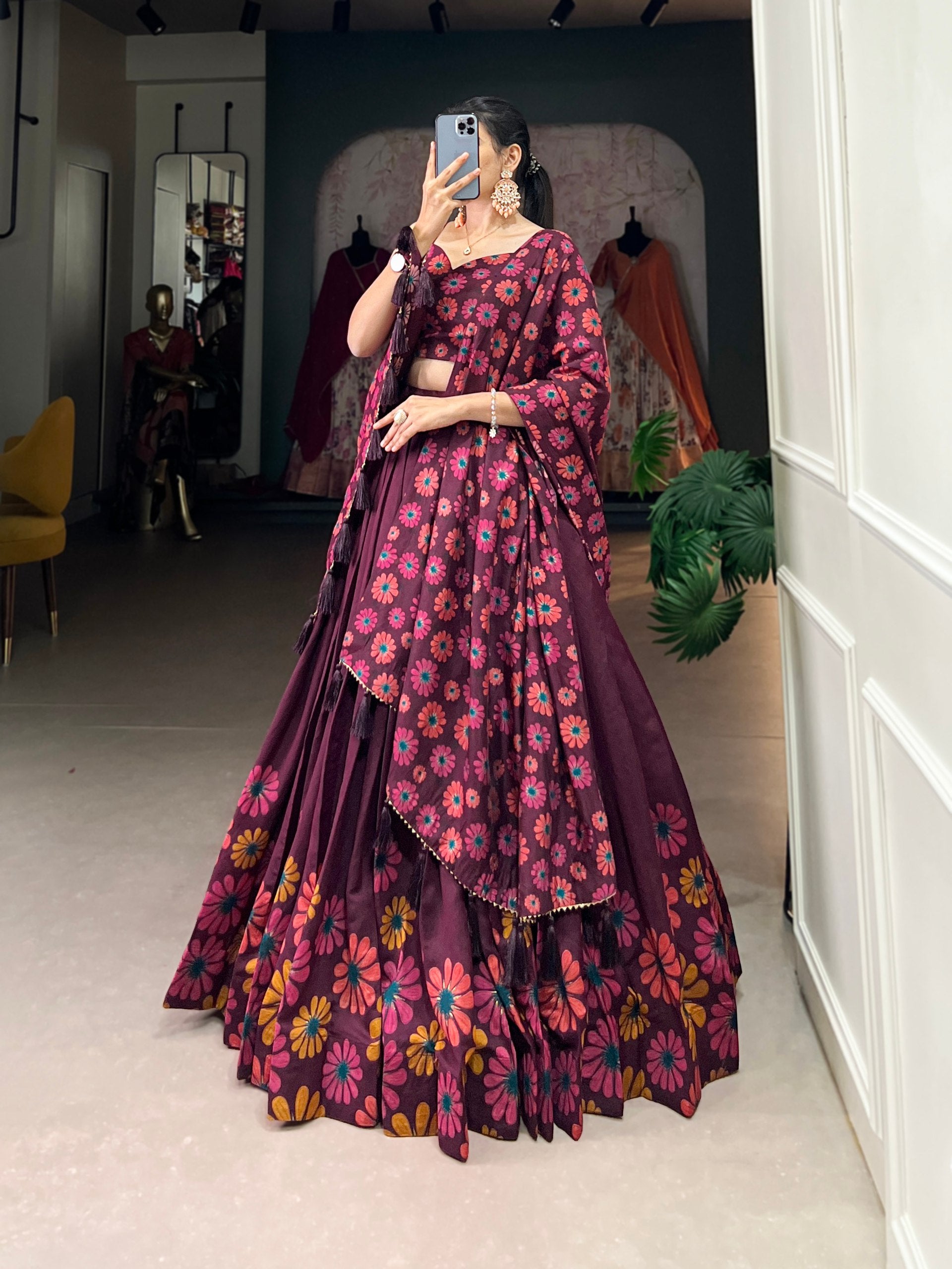 Floral Printed Sleeveless Lehenga Choli Set with Dupatta