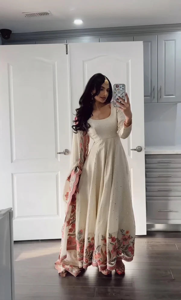 Elegant Off-White Anarkali Suit with Floral Embroidered Dupatta