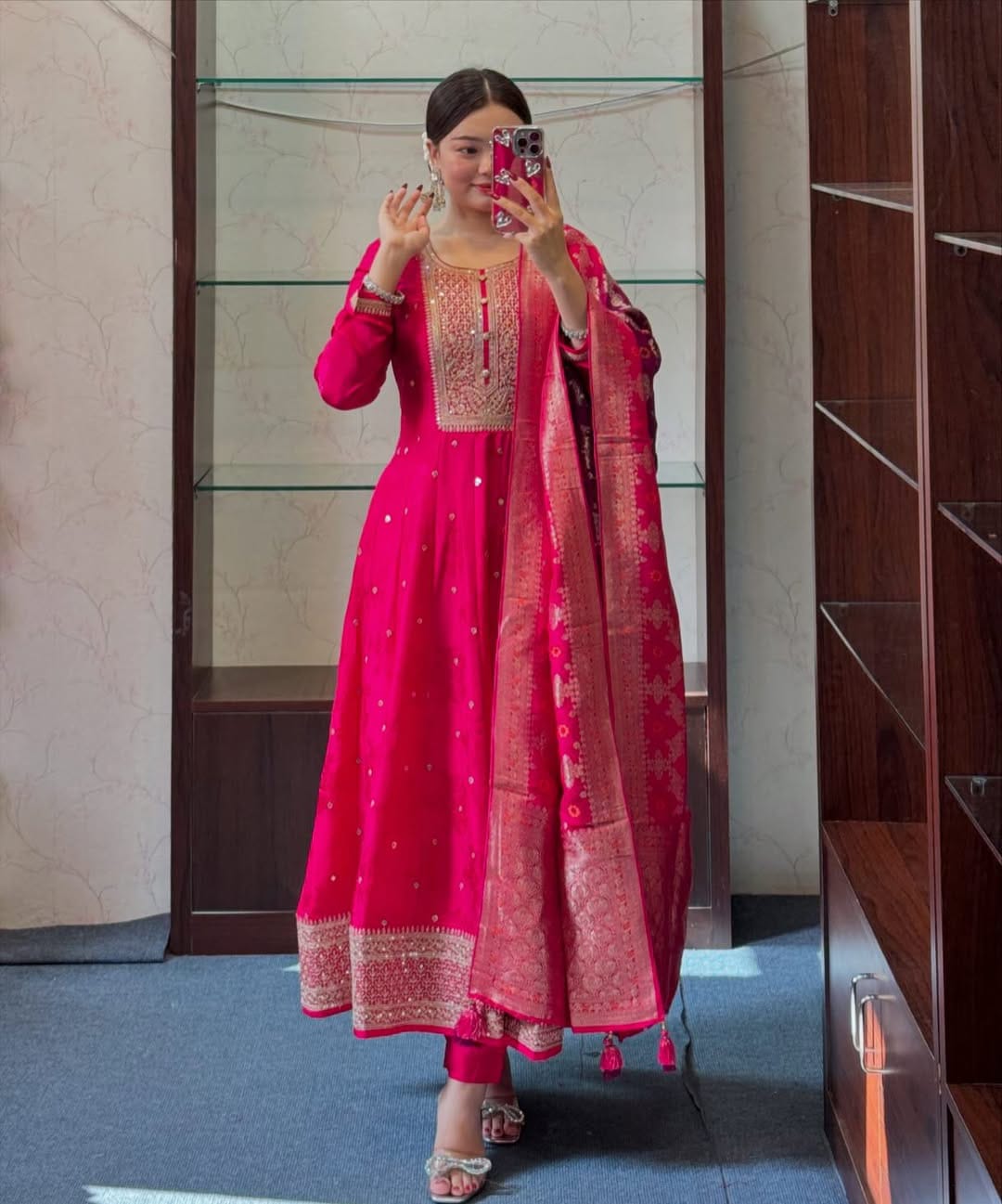 Gulbahaar Banarasi Anarkali Set