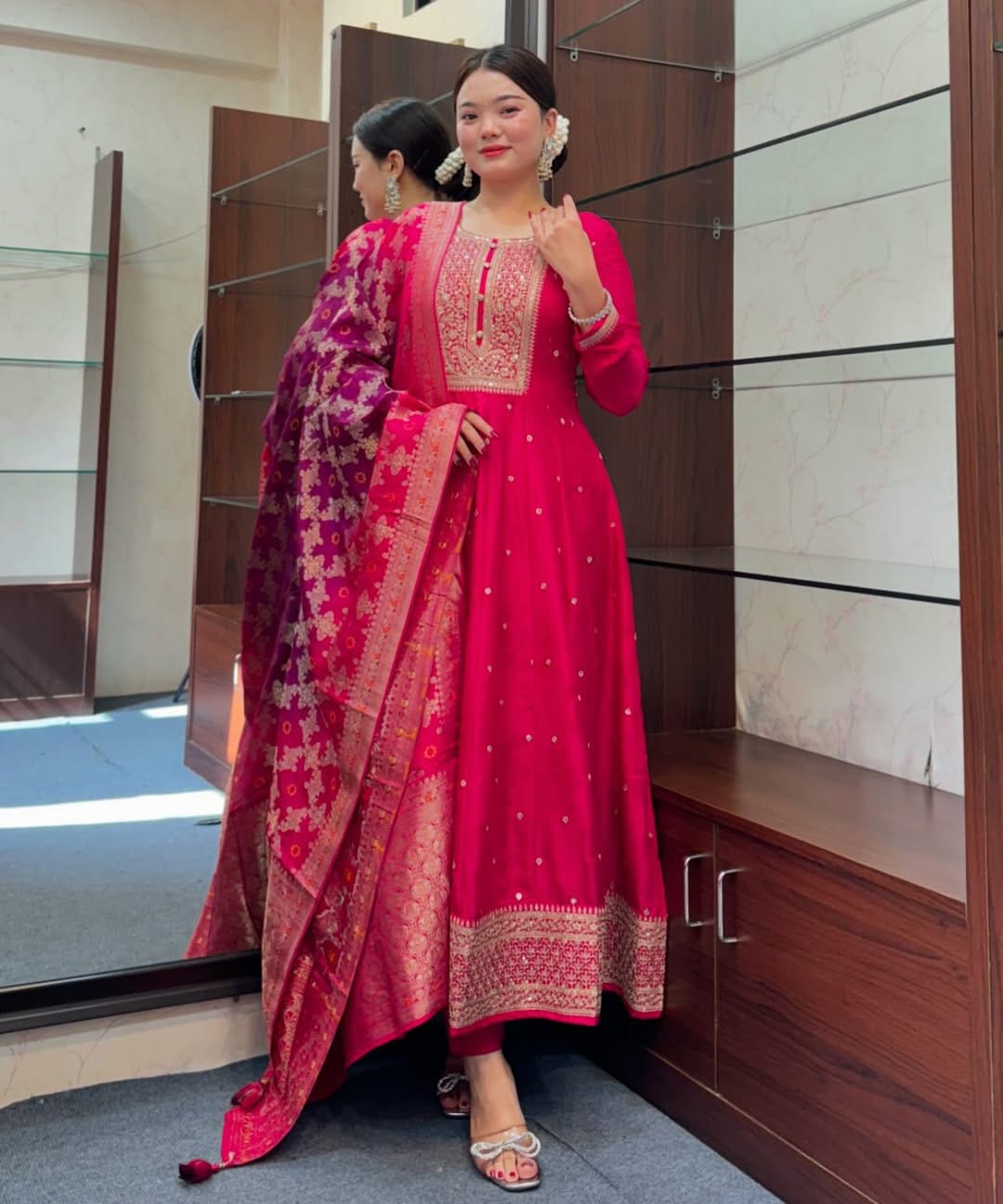 Gulbahaar Banarasi Anarkali Set