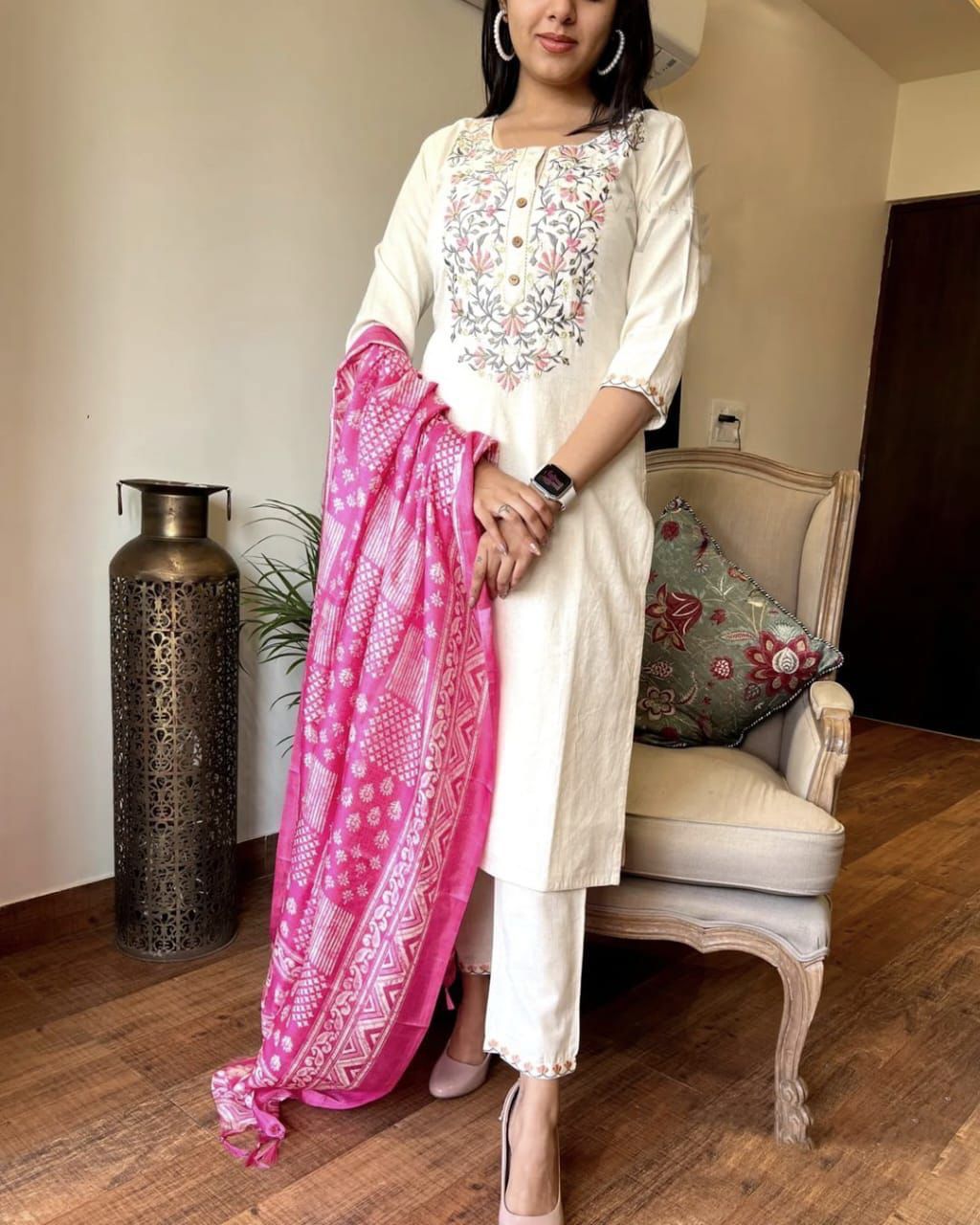 Elegant Off-White Cotton Kurta Set with Pink Bandhani Dupatta