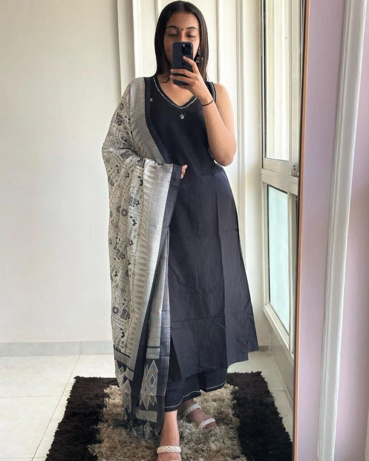 Elegant Indigo Black Cotton Kurta Set with Printed Dupatta – Ethnic Wear for Women