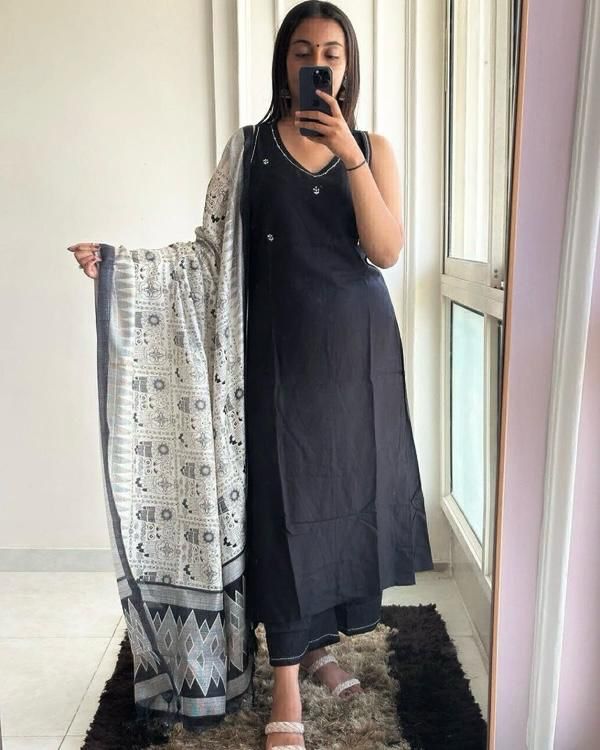 Elegant Indigo Black Cotton Kurta Set with Printed Dupatta – Ethnic Wear for Women