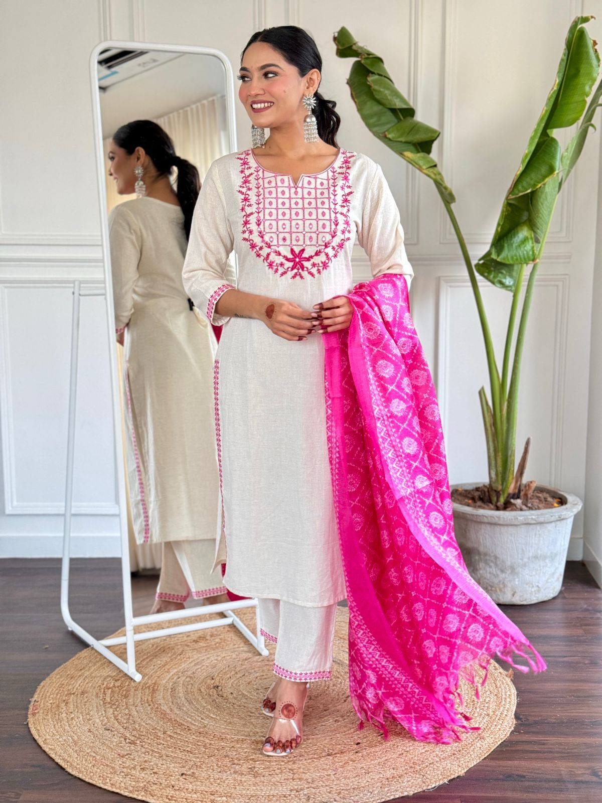 Elegant Ethnic Ensemble for Women