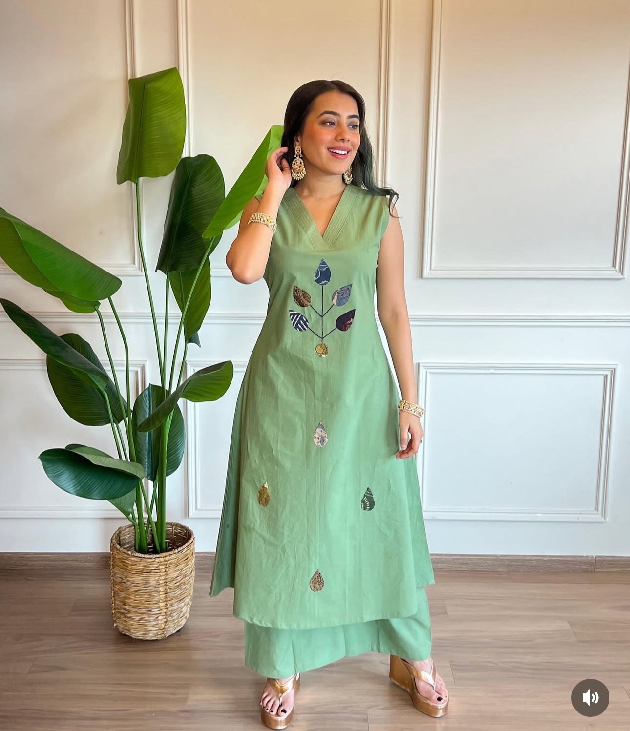 Mustard Sleeveless Kurta Set with Leaf Appliqué – Earthy Elegance