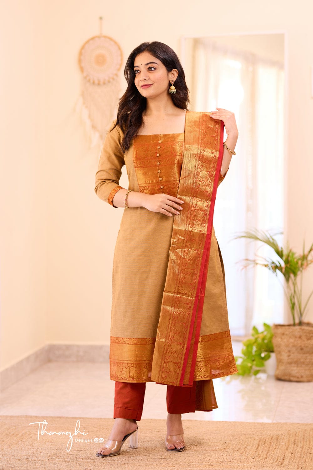 Jacquard Peacock Design Suit Set