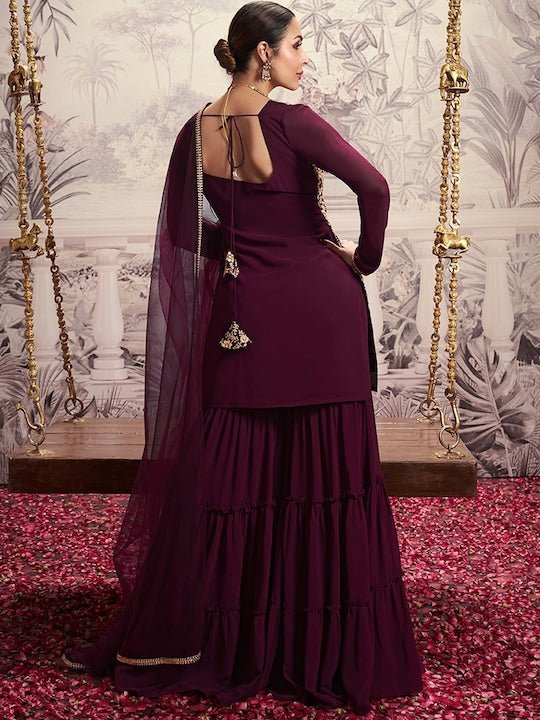 Floral Embroidered Square Neck Long Sleeve Sequinned Kurta Set With Dupatta