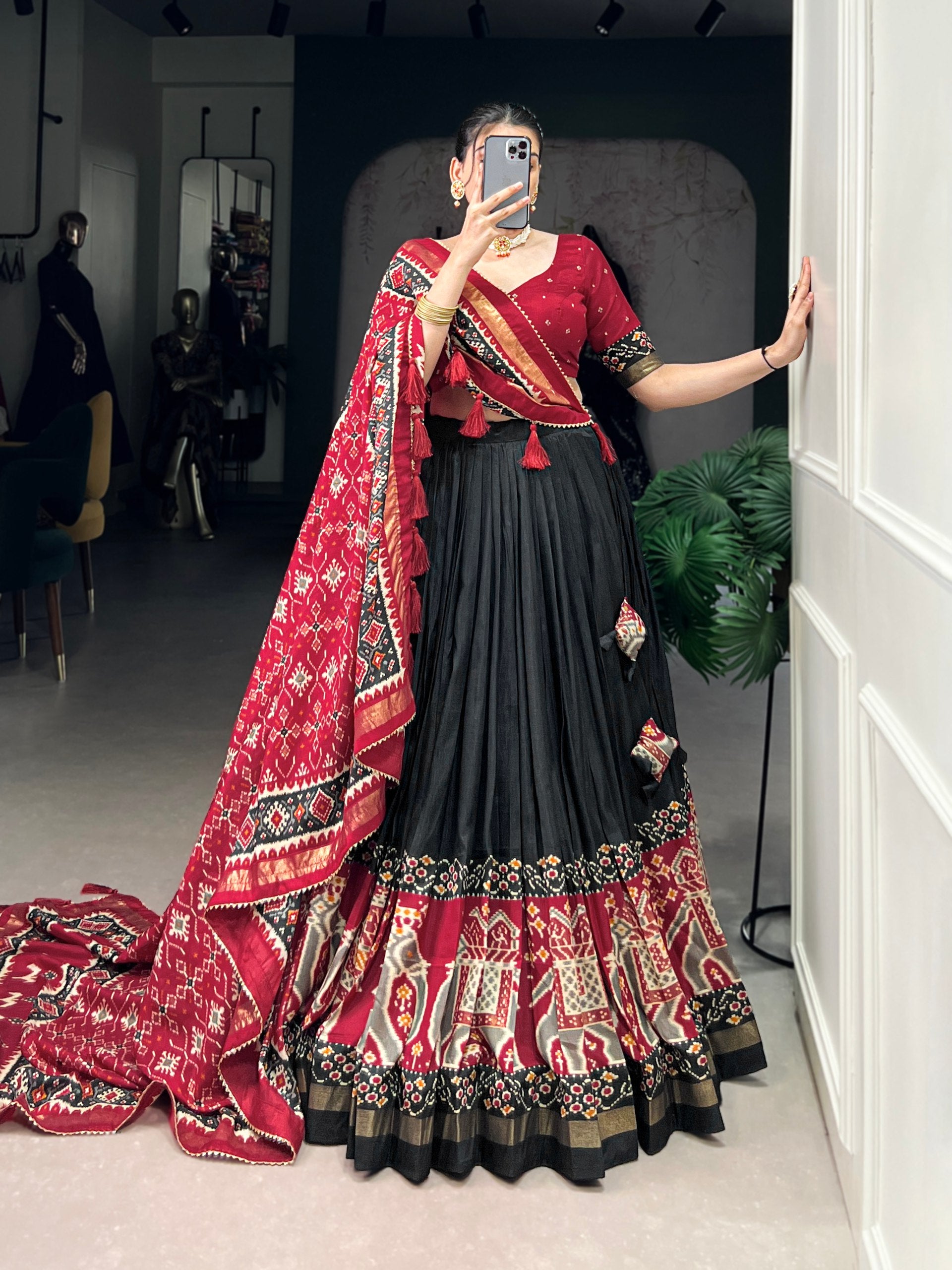 Patola Design Traditional Lehenga Choli with Dupatta